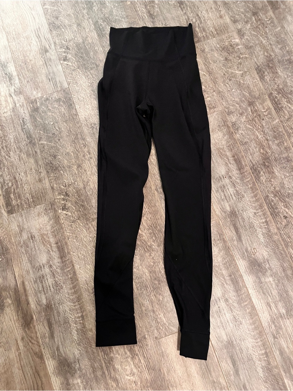 lululemon athletica Black High-Waist Performance Leggings Size 4